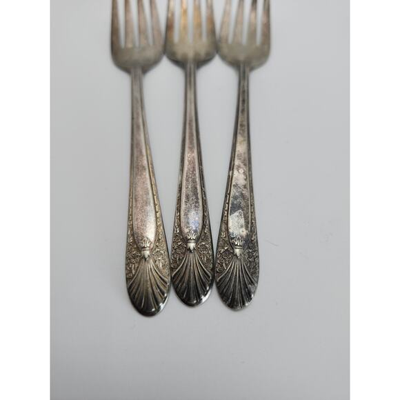 Radiance 1939 Crown Silverplate Salad Forks 6" International Silver Lot of 3 VTG - Picture 5 of 8